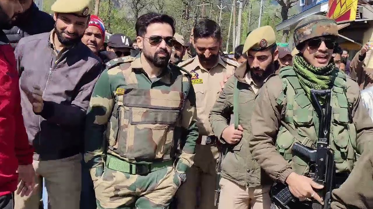 Baramulla: Bollywood Actor Emraan Hashmi Reached Old Town For Movie 